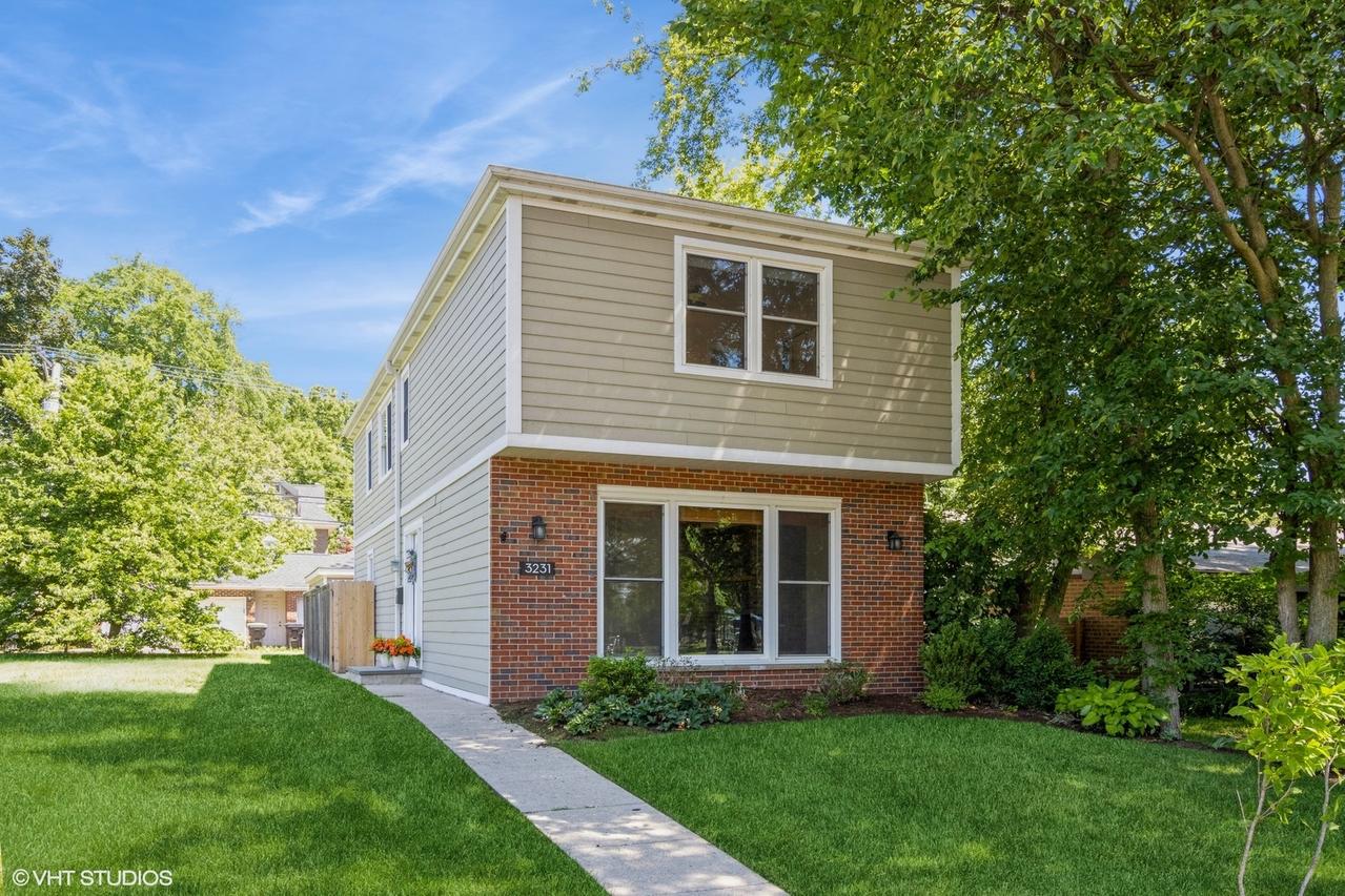 3231 Central St., Evanston, IL 60201