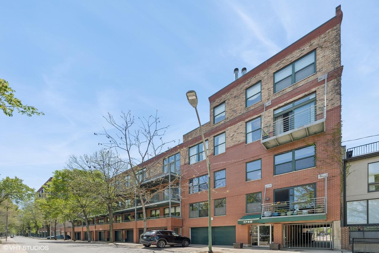 1740 N Marshfield Ave. #29, Chicago, IL 60622