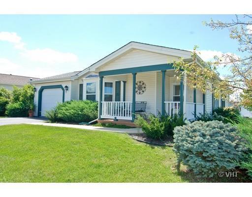 1016 Castleton Ct., Grayslake, IL 60030