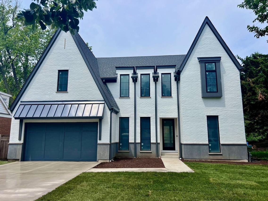 580 S Kearsage Ave., Elmhurst, IL 60126