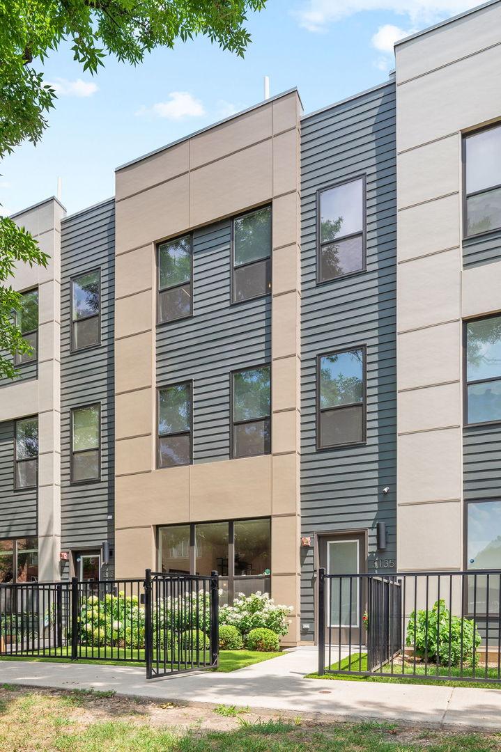 3135 N Karlov Ave., Chicago, IL 60641
