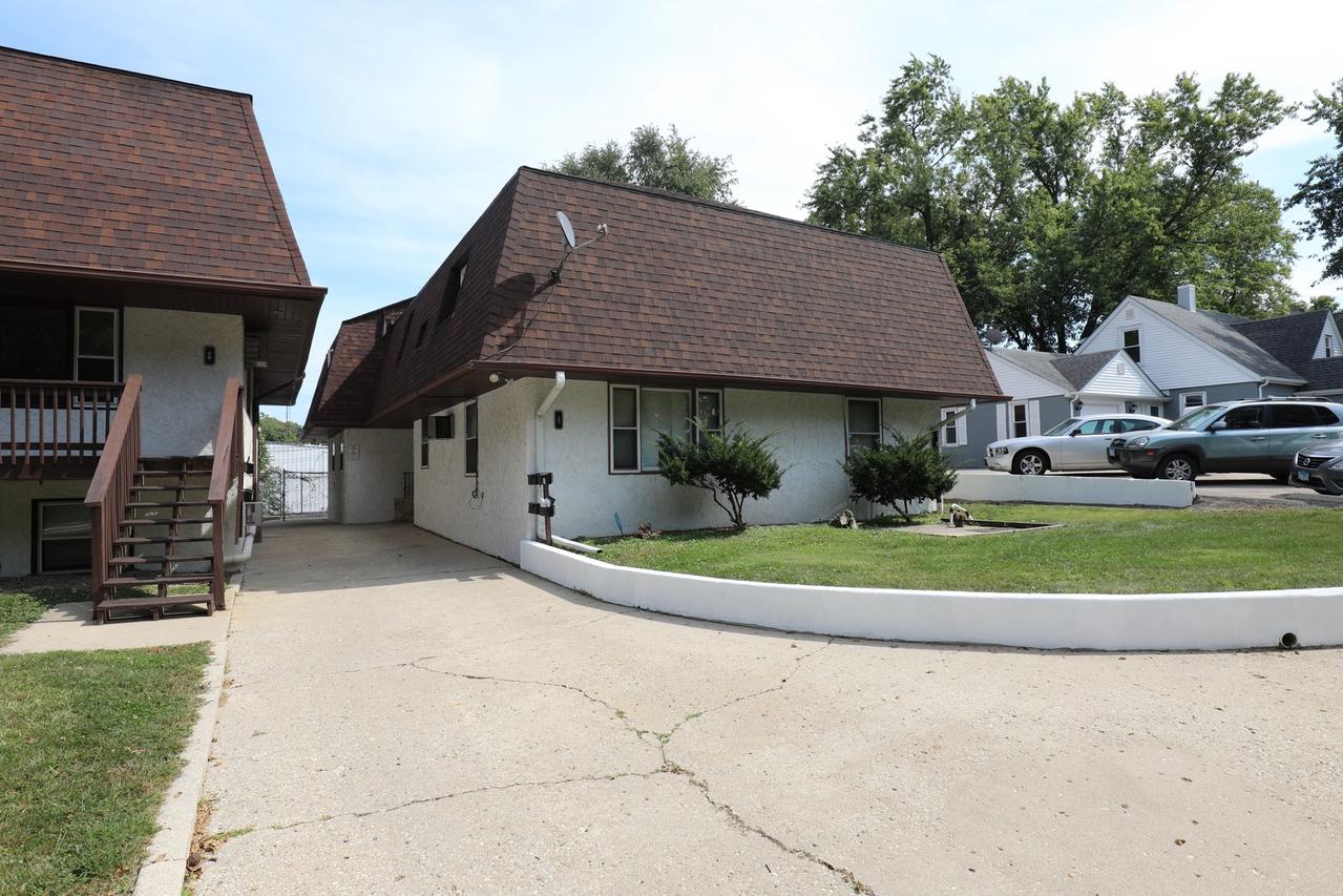 4 Peale St., Joliet, IL 60433