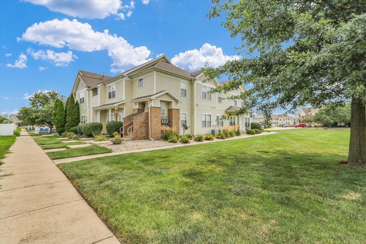 3730 Balcary Bay, Champaign, IL 61822
