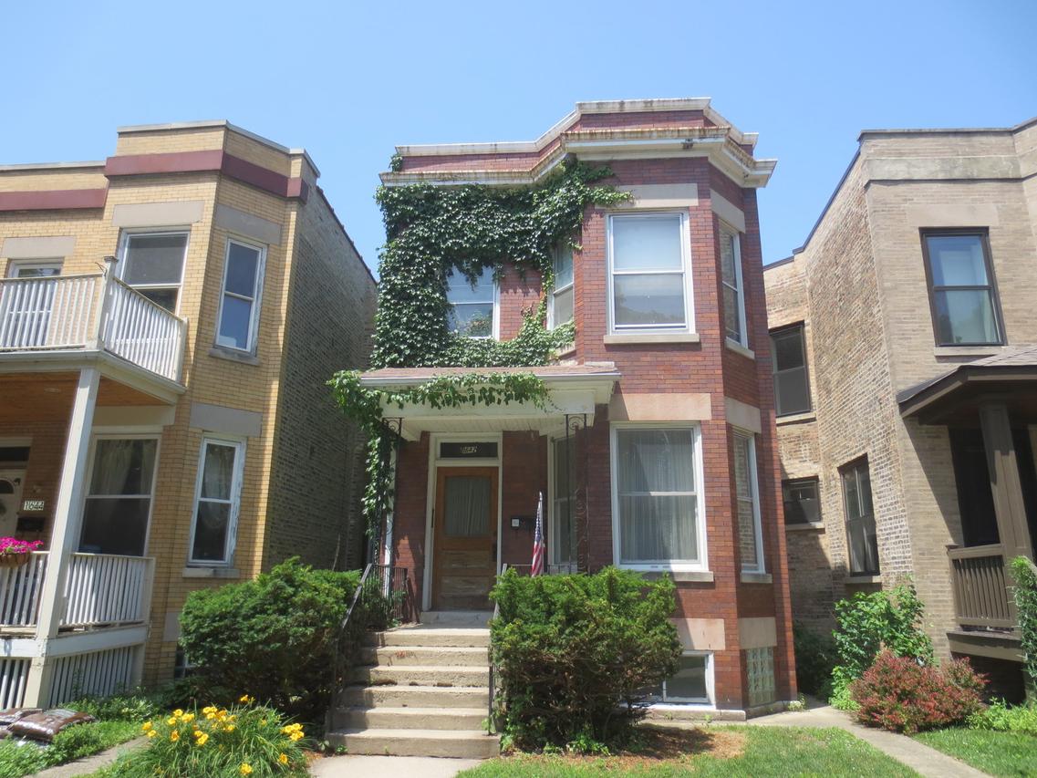 1642 W Olive Ave., Chicago, IL 60660