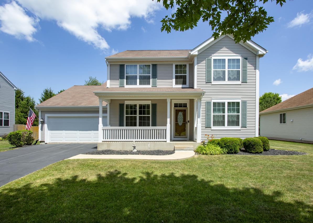 220 Stearn Dr., Genoa, IL 60135