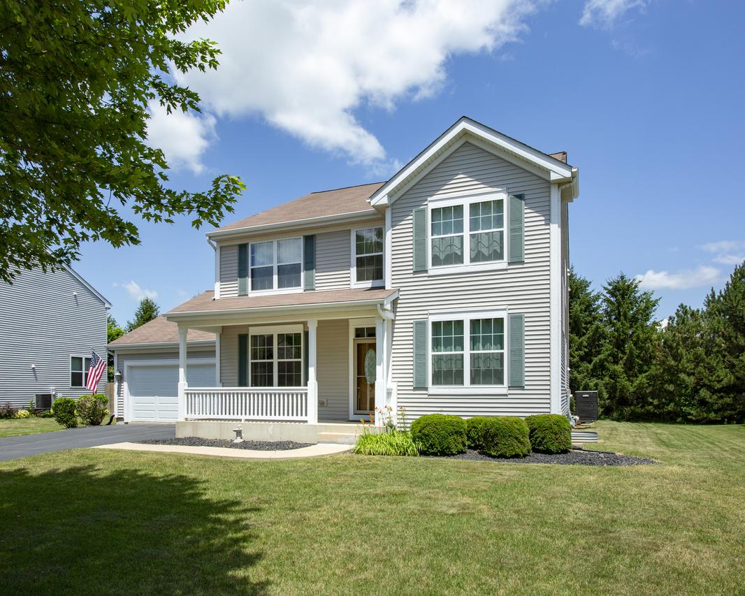 220 Stearn Dr., Genoa, IL 60135