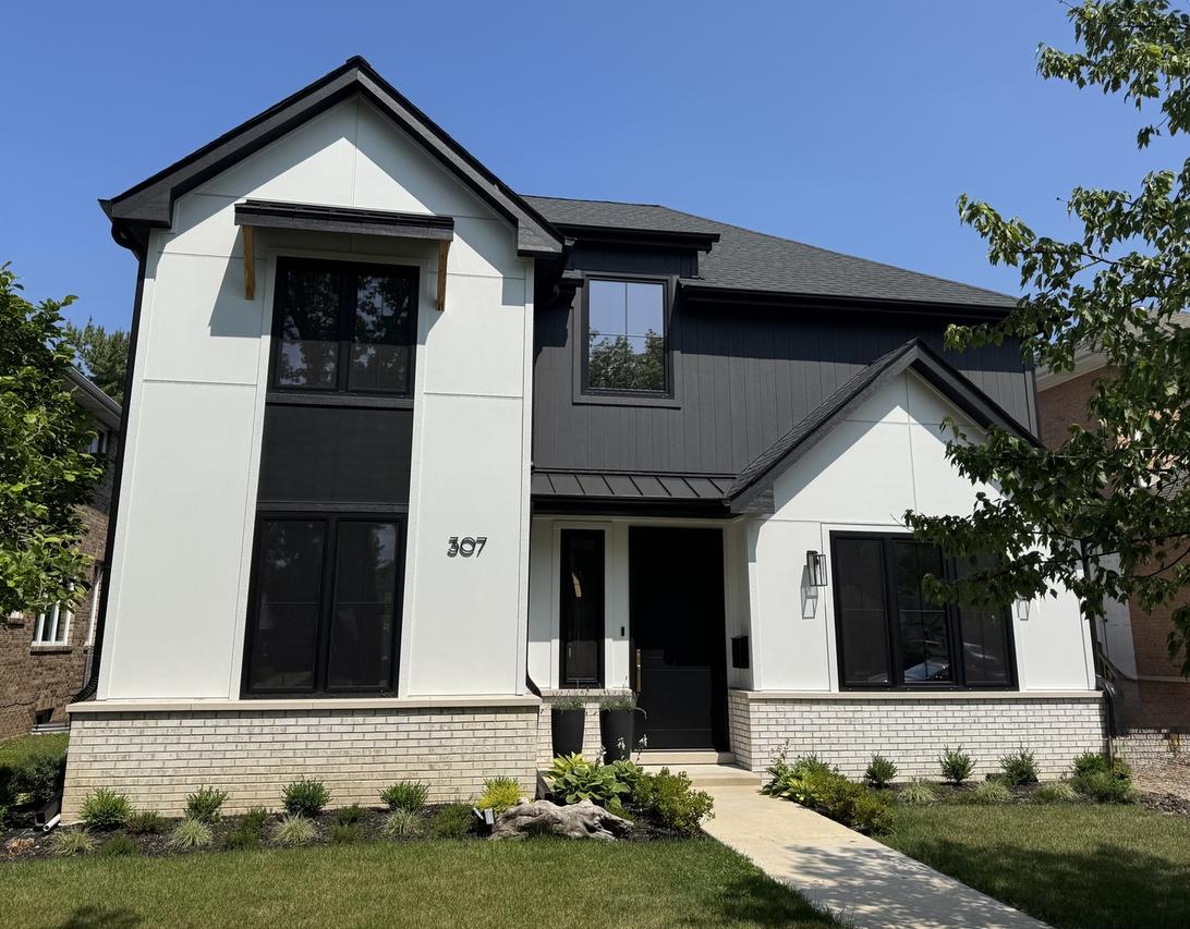 307 N Lincoln Ave., Park Ridge, IL 60068