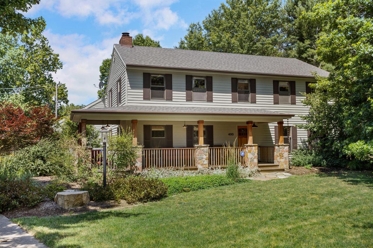 400 Deer Run Dr., Mahomet, IL 61853