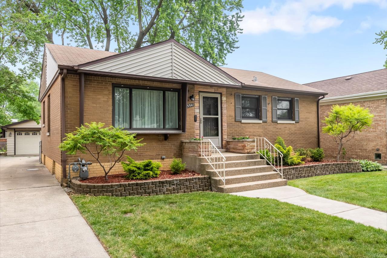 3941 Wesley Ave., Stickney, IL 60402