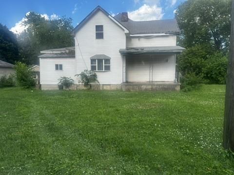 702 E Washington St., Hoopeston, IL 60942