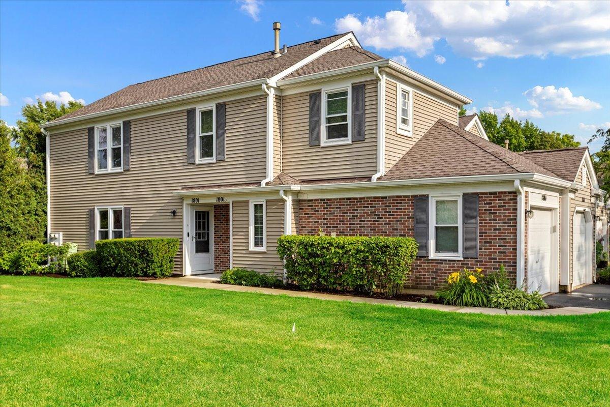 1801 Pebble Beach Cir. #1, Elk Grove Village, IL 60007