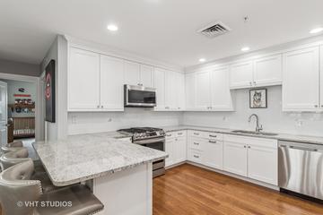 970 Harris Rd. #33, Grayslake, IL 60030