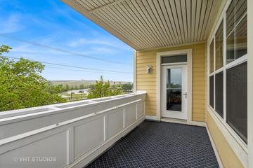 970 Harris Rd. #33, Grayslake, IL 60030