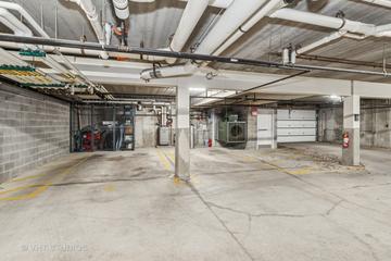 970 Harris Rd. #33, Grayslake, IL 60030