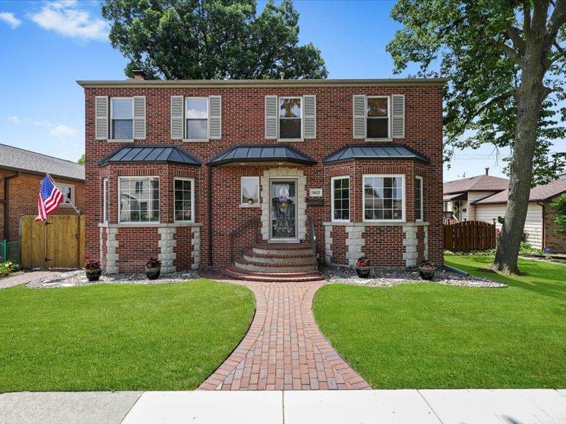 5622 S Oak Park Ave., Chicago, IL 60638