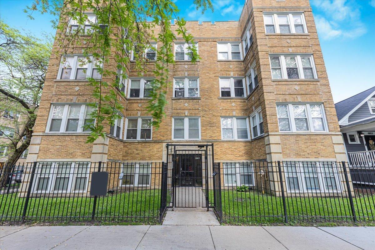 4855 N Springfield Ave. #3, Chicago, IL 60625