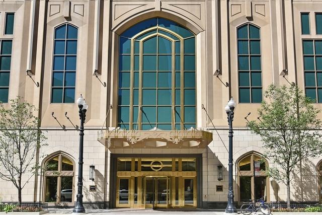 21 E Huron St. #1407, Chicago, IL 60611