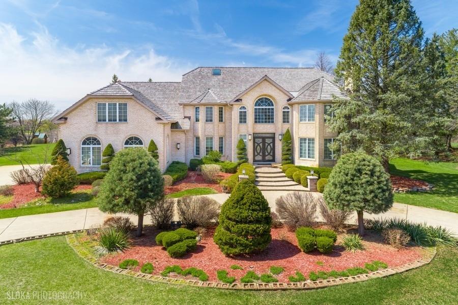 22 Westlake Dr., South Barrington, IL 60010