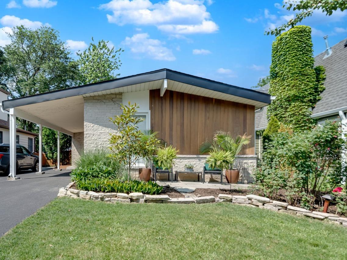 454 Broadview Ave., Highland Park, IL 60035
