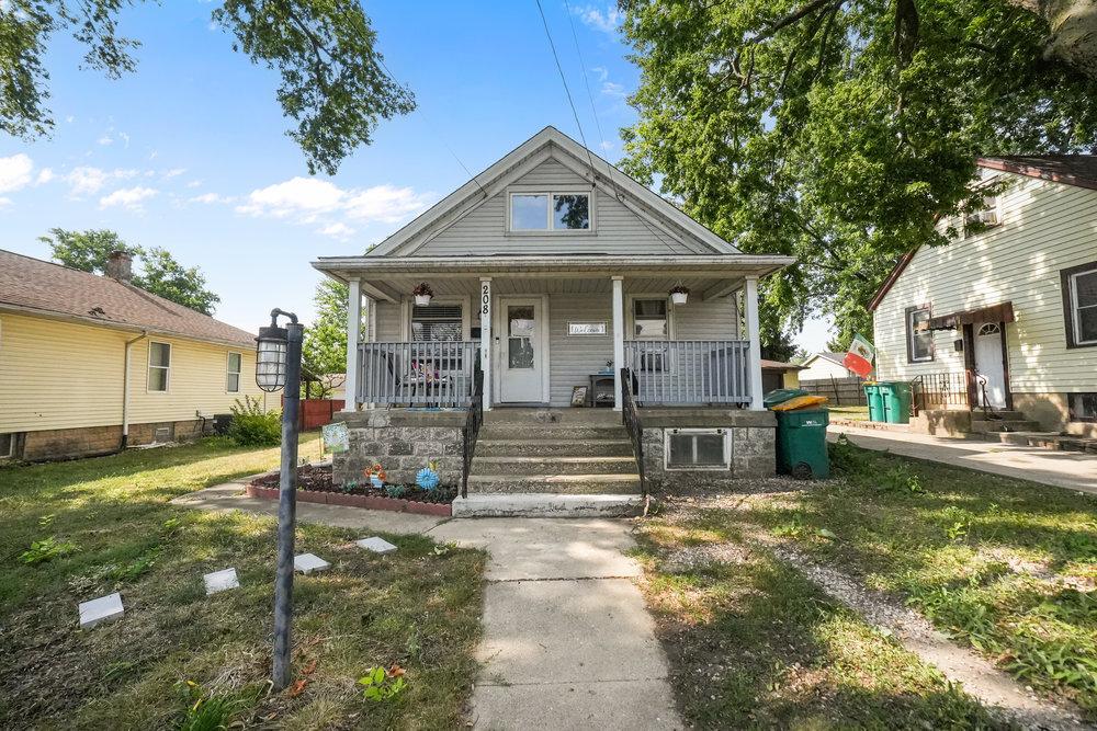 208 Frank Ave., Joliet, IL 60435