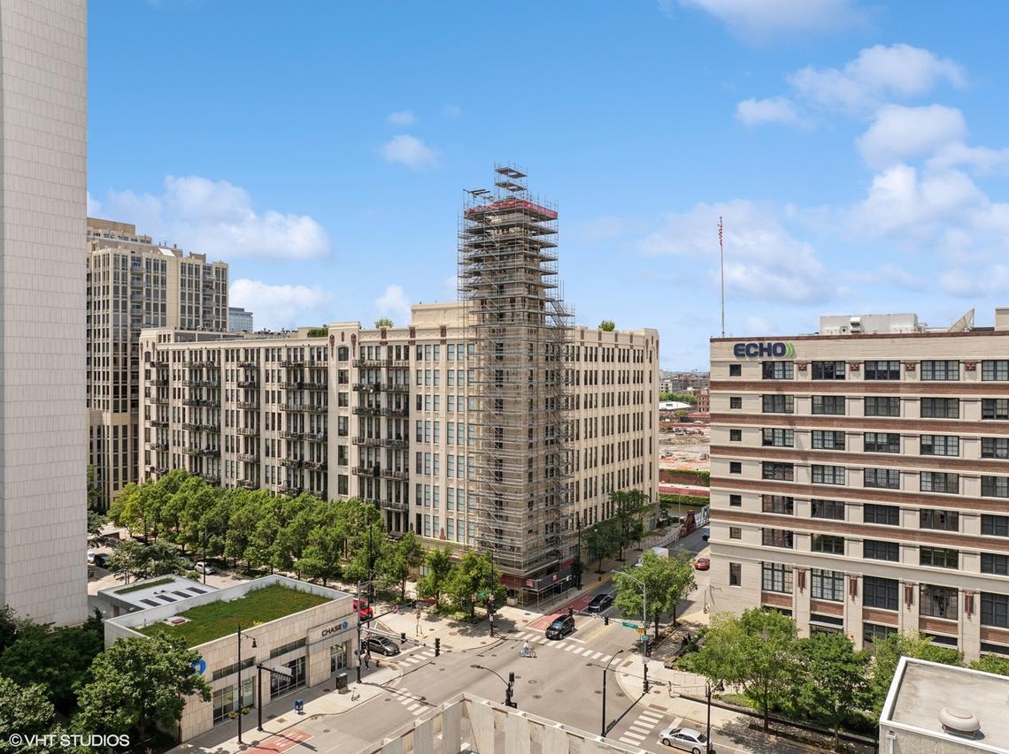 758 N Larrabee St. #323, Chicago, IL 60654