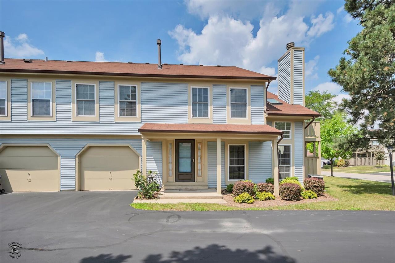 1233 Clematis Dr., Streamwood, IL 60107