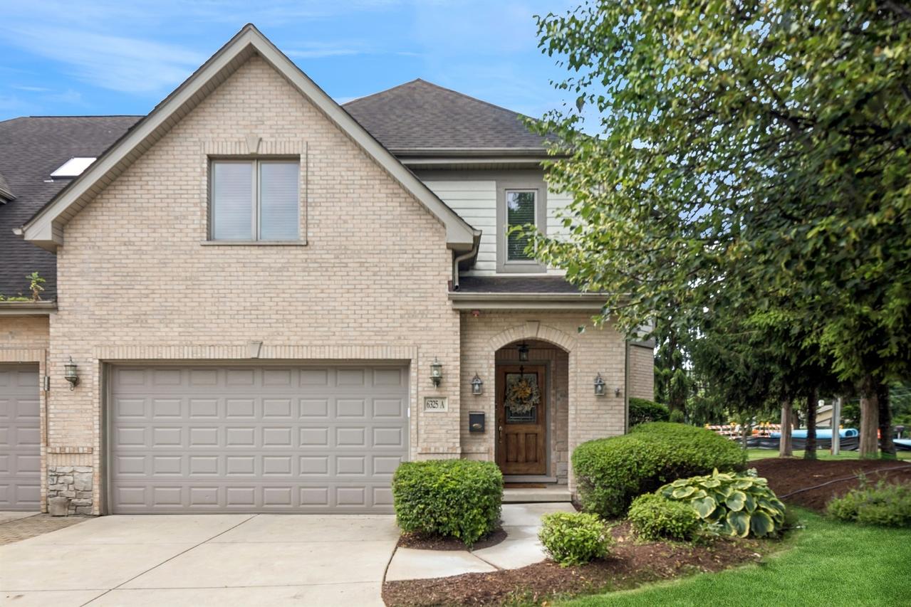 6325 Fairview Ave. #A, Westmont, IL 60559