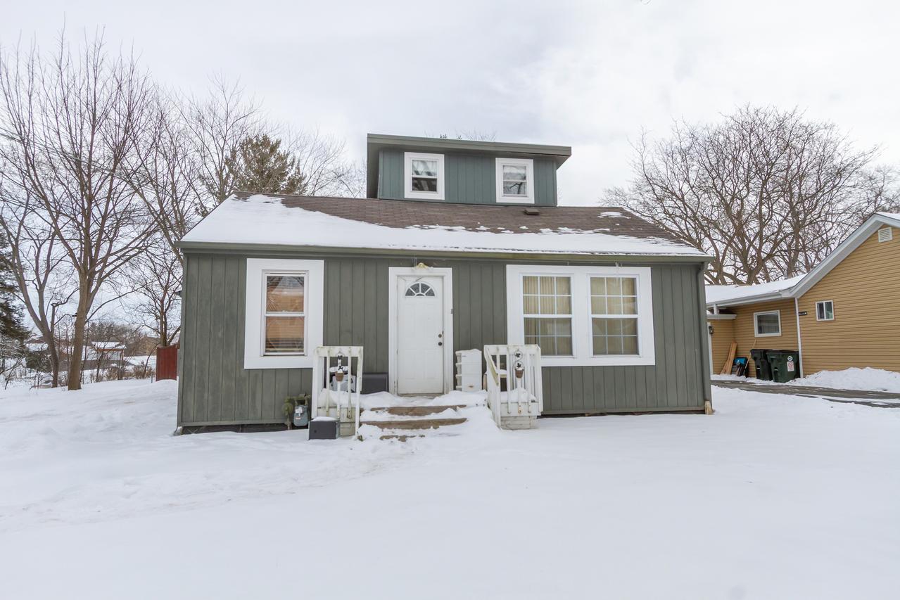 36379 N Wesley Rd., Ingleside, IL 60041