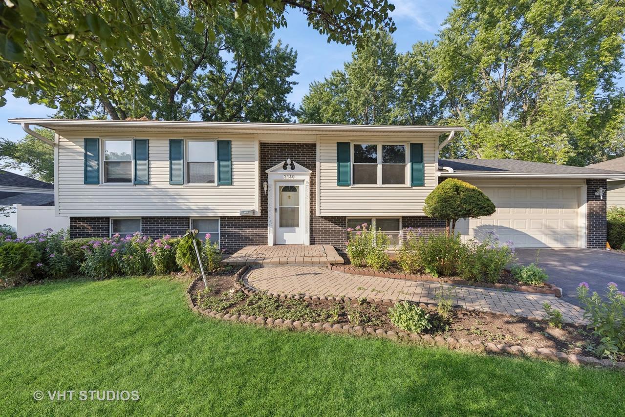 2140 Baker St., Aurora, IL 60506