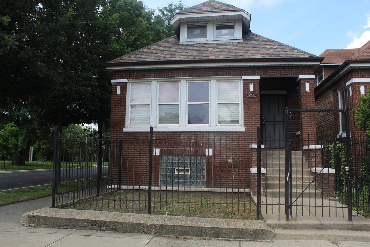 7258 S Carpenter St., Chicago, IL 60621