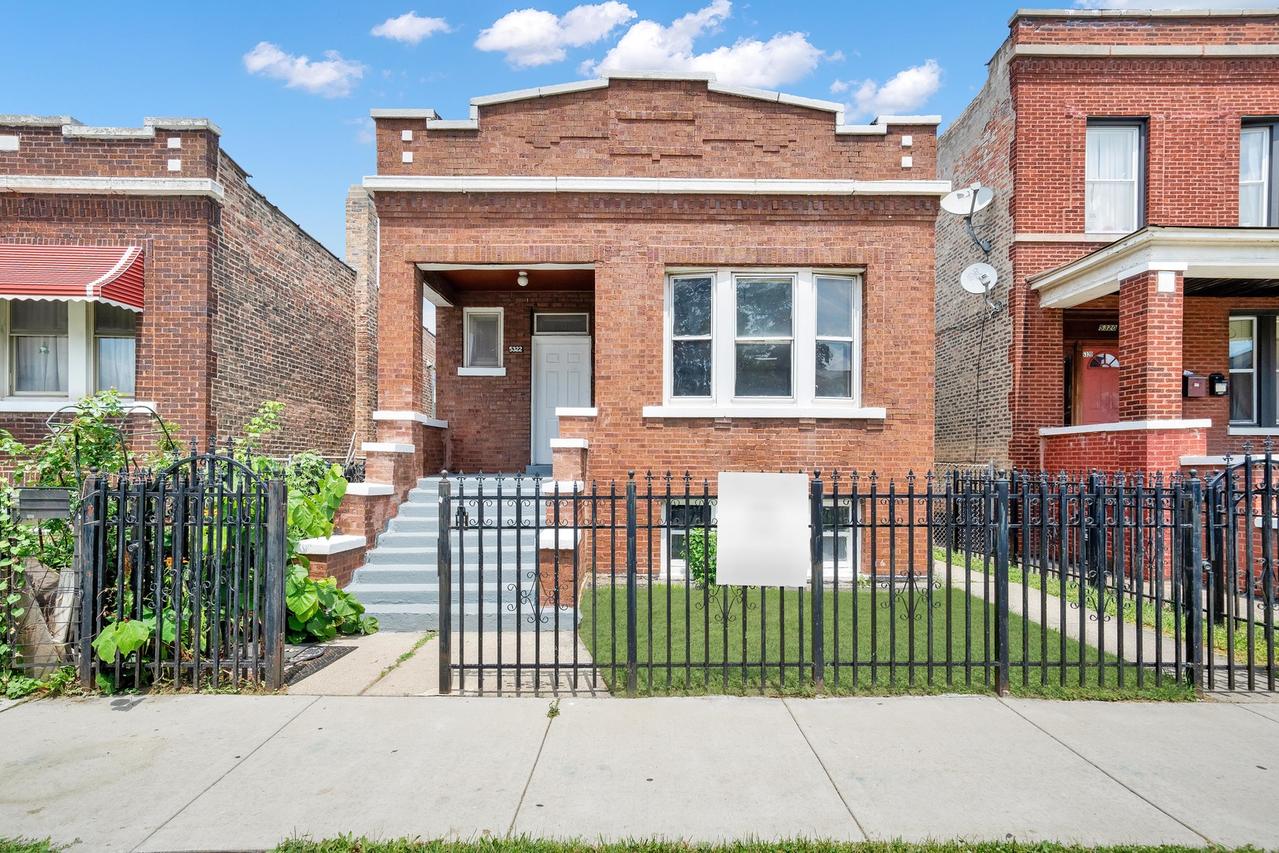 5322 W 22nd Pl., Cicero, IL 60804