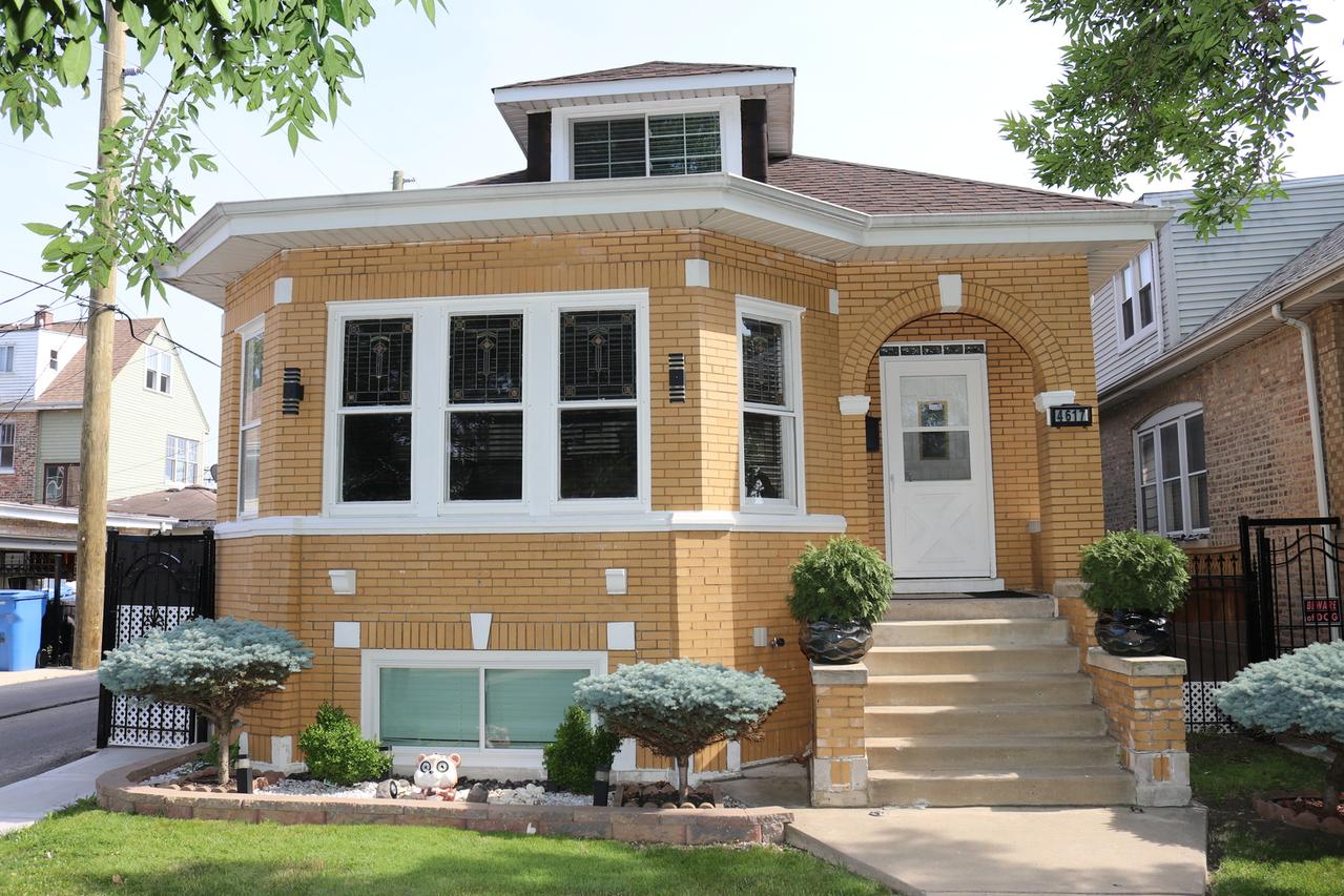 4617 W Montana St., Chicago, IL 60639