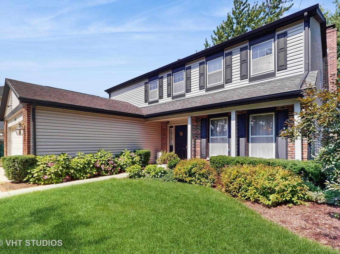 1012 Hobson Dr., Buffalo Grove, IL 60089
