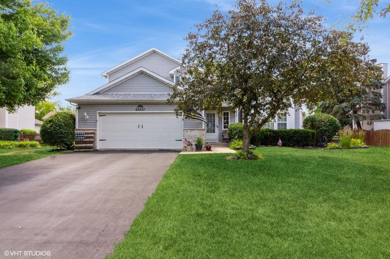 25637 S Fieldstone Ct., Channahon, IL 60410
