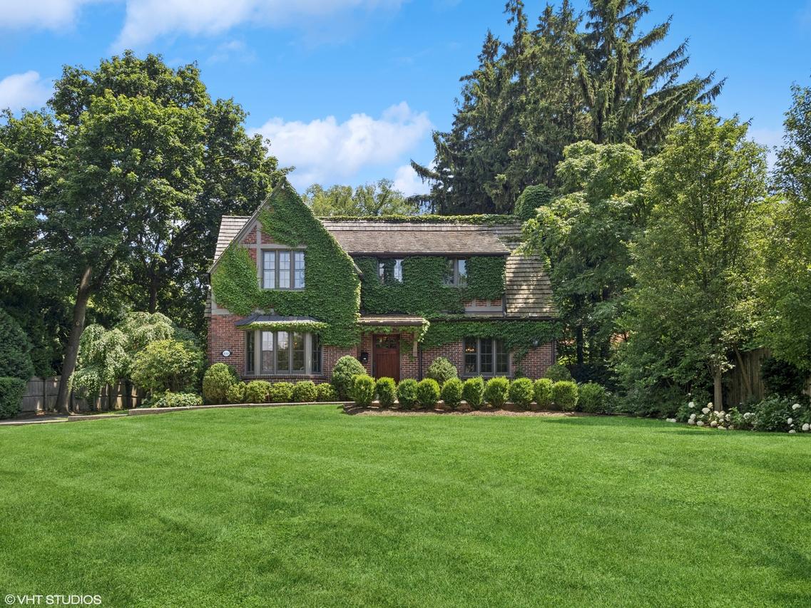 441 E Westminster Pl., Lake Forest, IL 60045