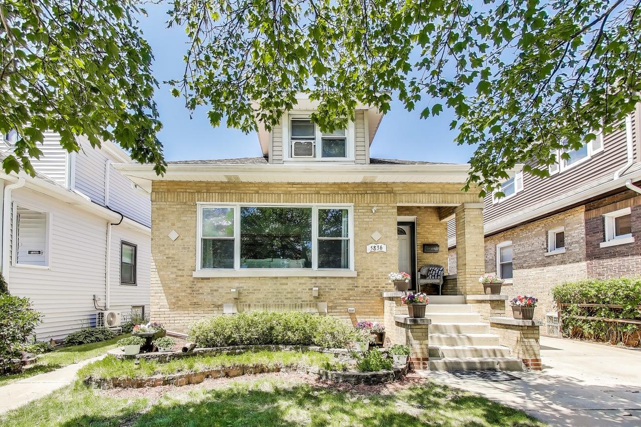 5836 N Oconto Ave., Chicago, IL 60631