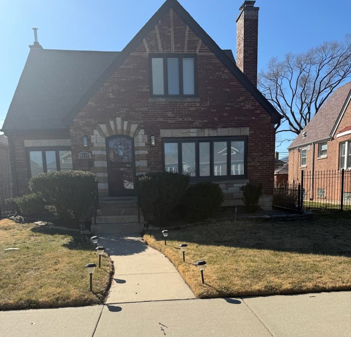 8034 S Clyde Ave., Chicago, IL 60617