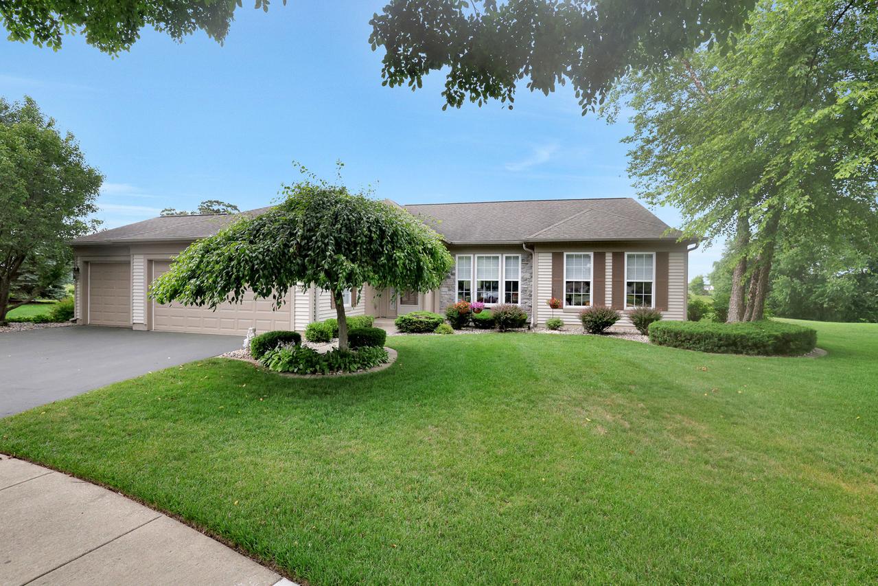 13201 Juneberry Ln., Huntley, IL 60142