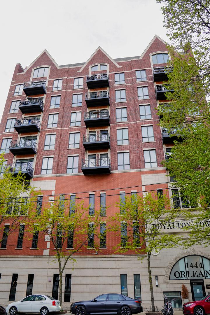 1444 N Orleans St. #6E, Chicago, IL 60610