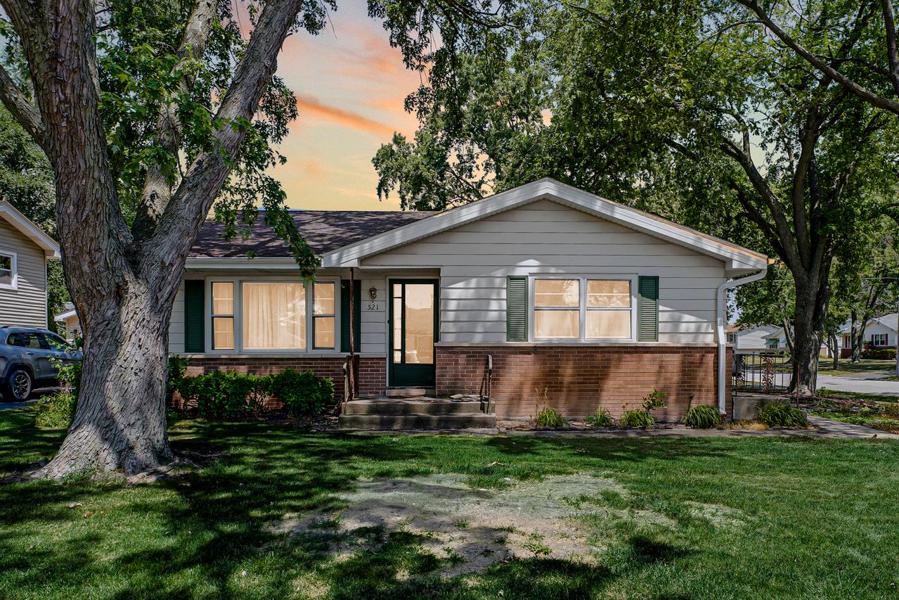 521 Michael Ave., Crete, IL 60417