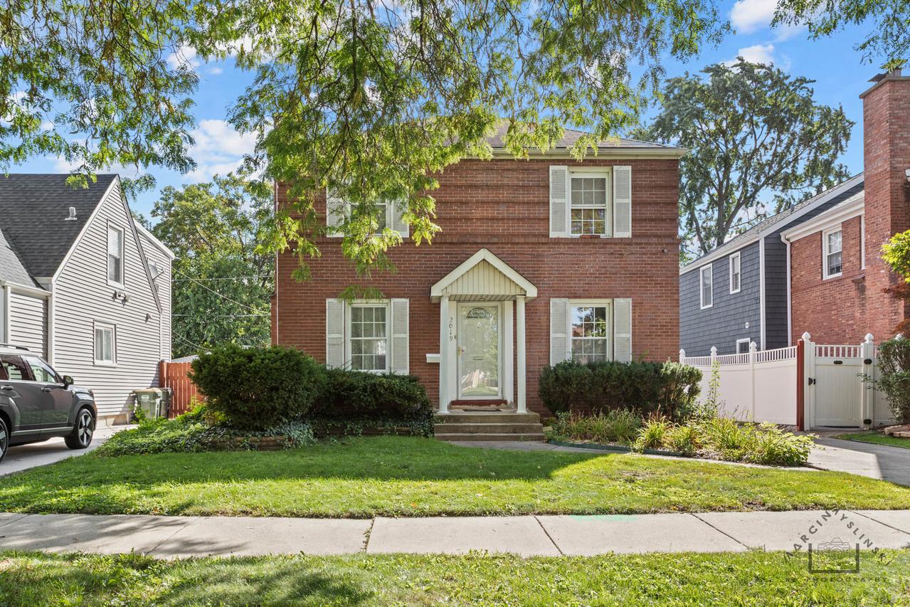 2019 N 74th Ct., Elmwood Park, IL 60707