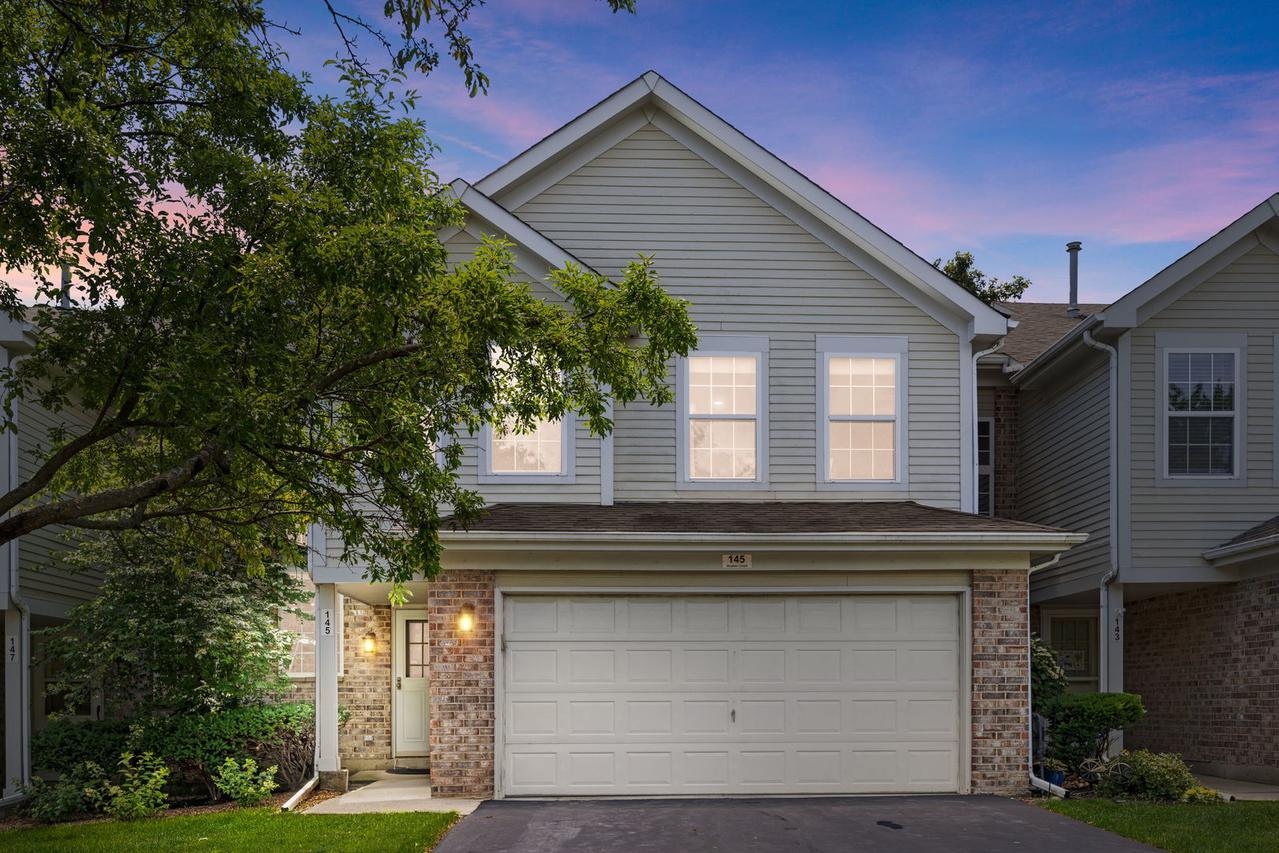 145 Avalon Ct., Roselle, IL 60172