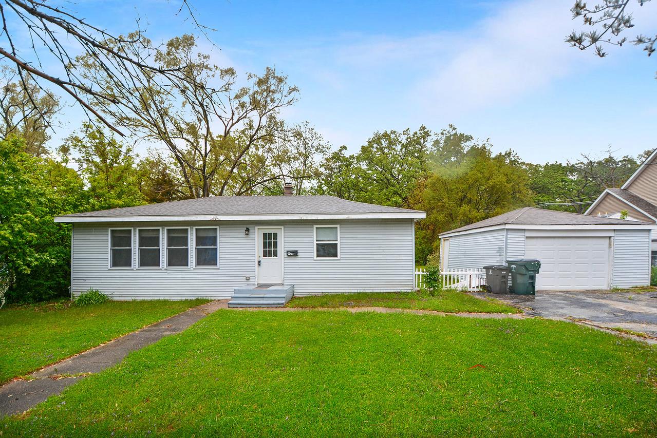 904 Warrior St., Round Lake Heights, IL 60073