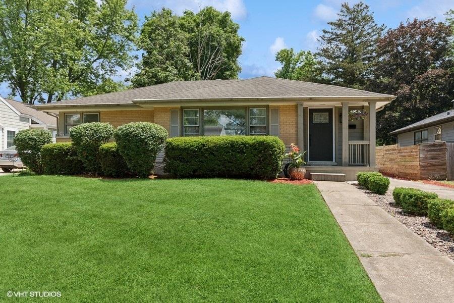 147 S Prospect St., Wheaton, IL 60187