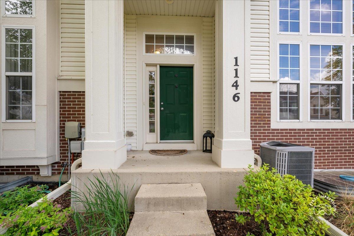 1146 Kilbery Ln., North Aurora, IL 60542