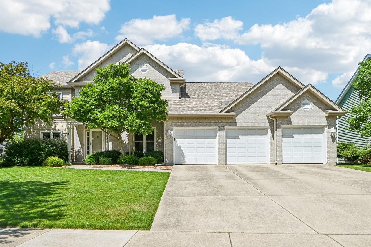 3631 Falkner Dr., Naperville, IL 60564
