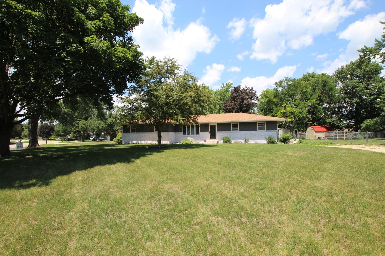 506 Tanya Ct., Machesney Park, IL 61115