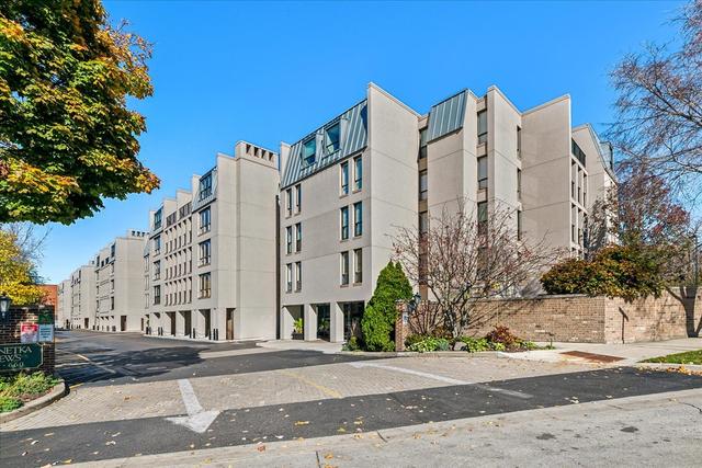 New Homes with Master Bedrooms on the 1st Floor That Attend Carleton W Washburne School: June 28th to July 4th