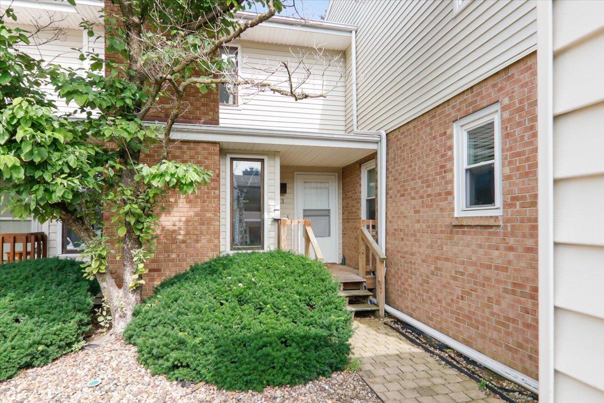 903 N Linden St. #3, Normal, IL 61761