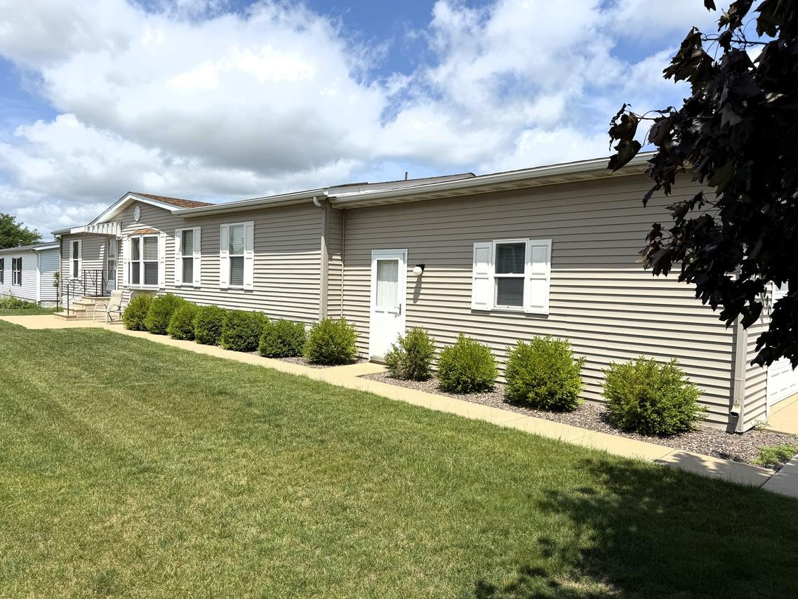 2091 Iris Ave., Belvidere, IL 61008